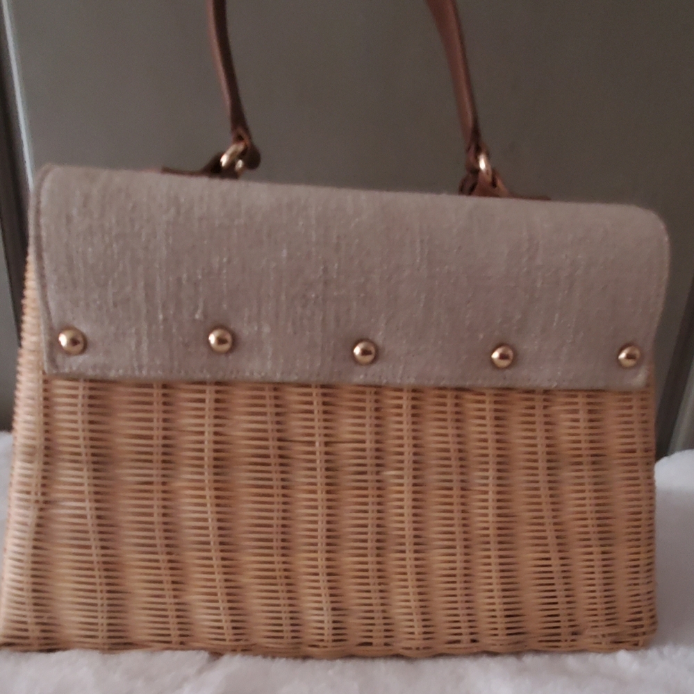 Bellucci Large Straw Bag. View 2